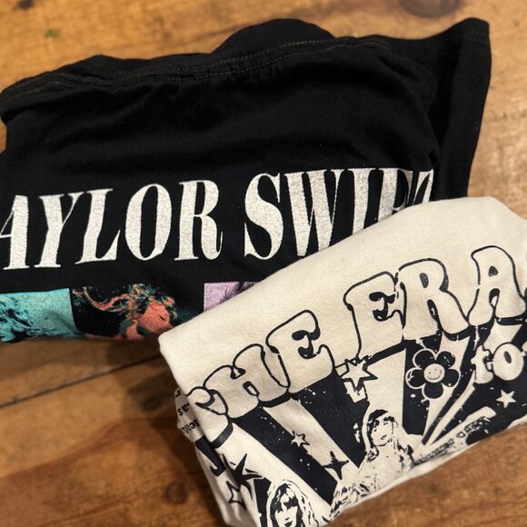 Taylor Swift Eras Tour 2023 Matching Mom & Mini Shirt Set (L & Youth XS) - Picture 6 of 7